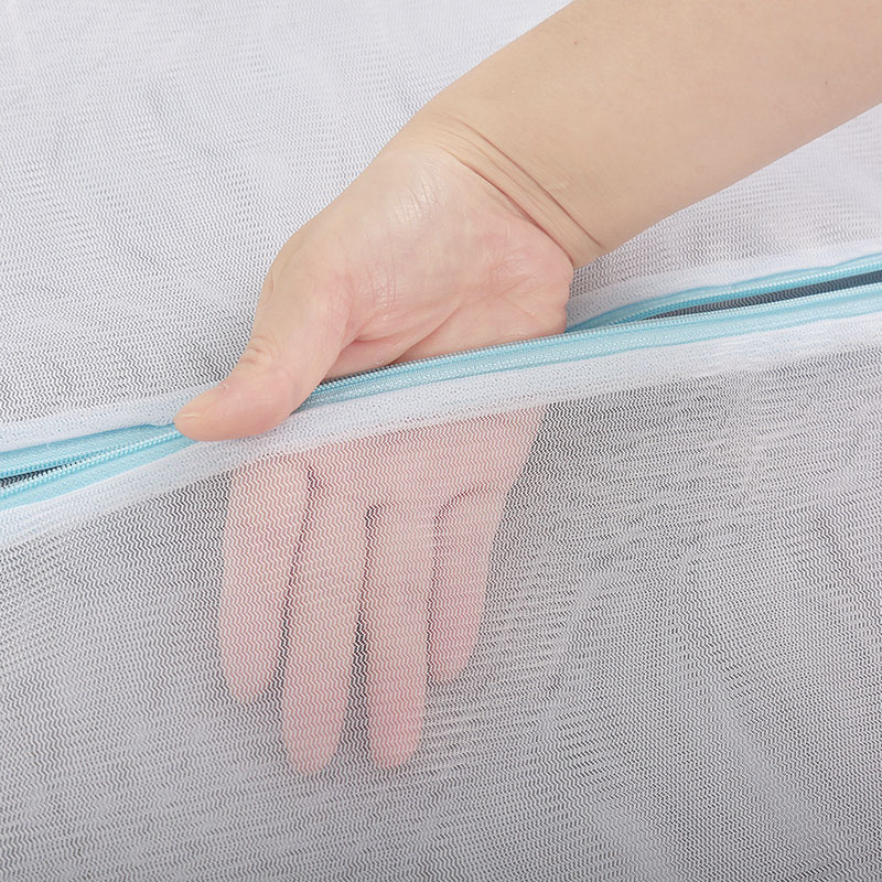 Polyester mesh bag for washing curtains