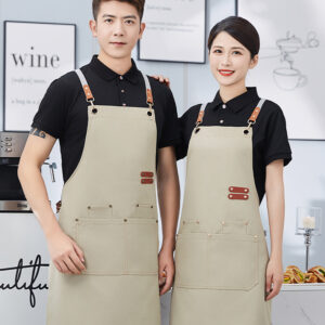 Custom mens aprons with pockets in coffee shop